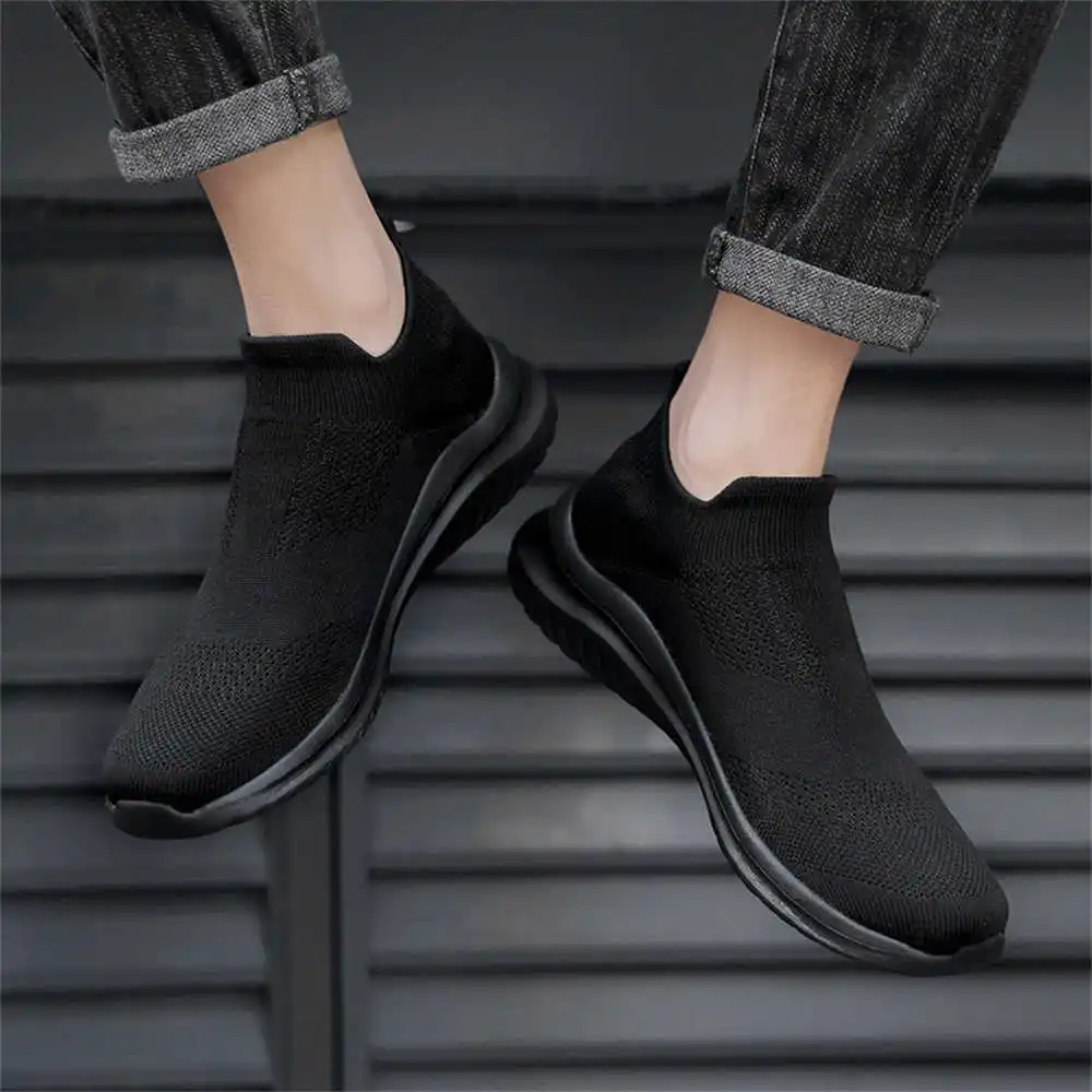 Streetwear Brand Ideas - Sepatu olahraga pria, krem lembut baru