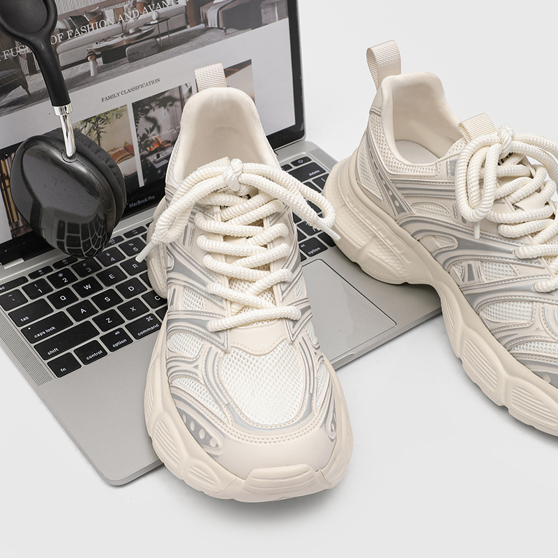 Niche Merek Musim Semi Baru Me - Streetwear Brand Shoes ulasan dan harga