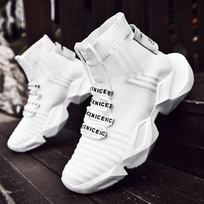 Kaus Kaki Olahraga Besar Atasa - Streetwear Brand With White Flowers ulasan dan harga
